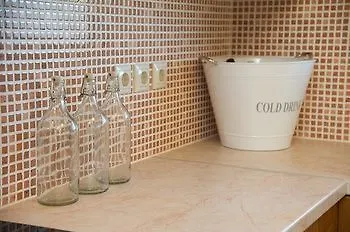 Utopia Luxury فيلة *